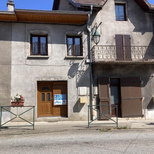  Annonces CHARTREUSE : House | SAINT-JOSEPH-DE-RIVIERE (38134) | 59 m2 | 610 € 