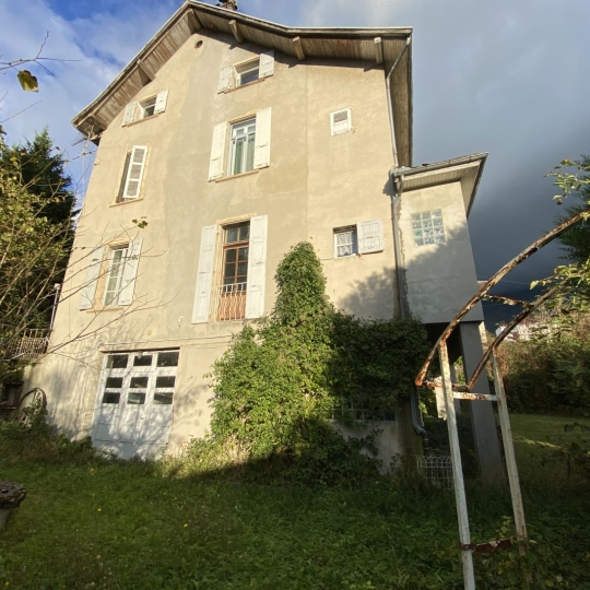   SARL PICOT IMMOBILIER -  La Petite Agence  : House | SAINT-LAURENT-DU-PONT (38380) | 195 m2 | 255 000 € 